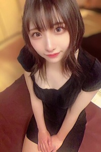 三上　みか